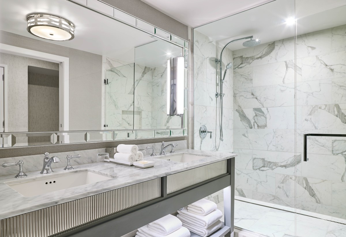 Grand Hyatt Vail - bathroom with large shower and double vanity